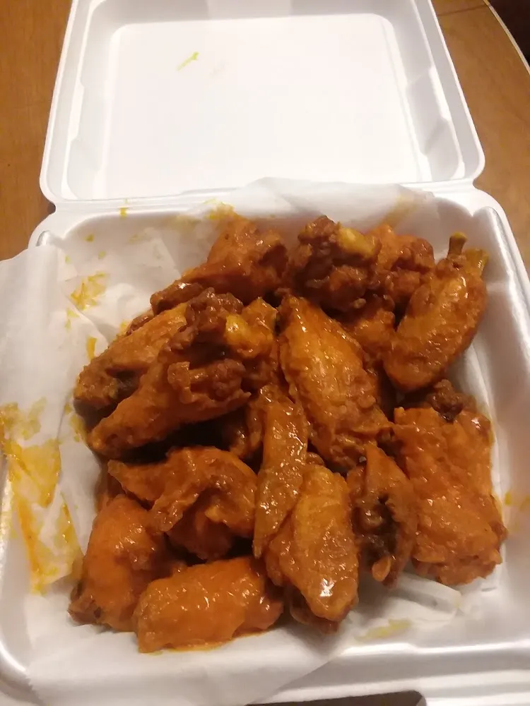 2 Dozen Buffalo Wings to Go