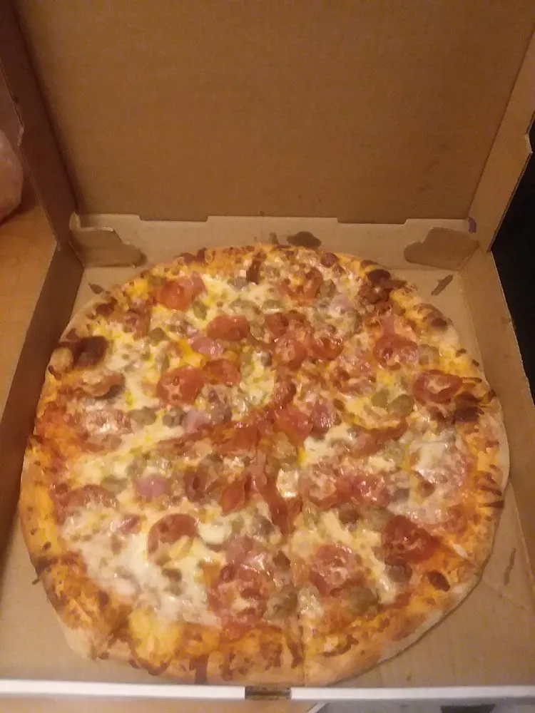 Half Bacon Pineapple Sausage Pepperoni Pizza