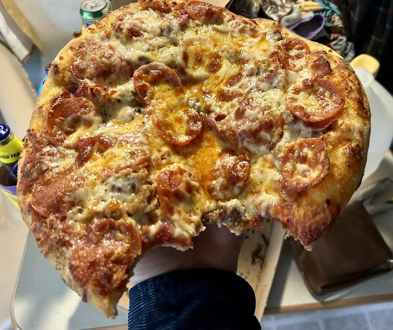 Sunny & Jillians Pizza & Pub